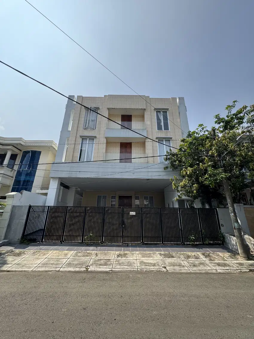 Rumah Kost Ancol 3Lt 260m2 13x20 30KT Full Furnished Strategis
