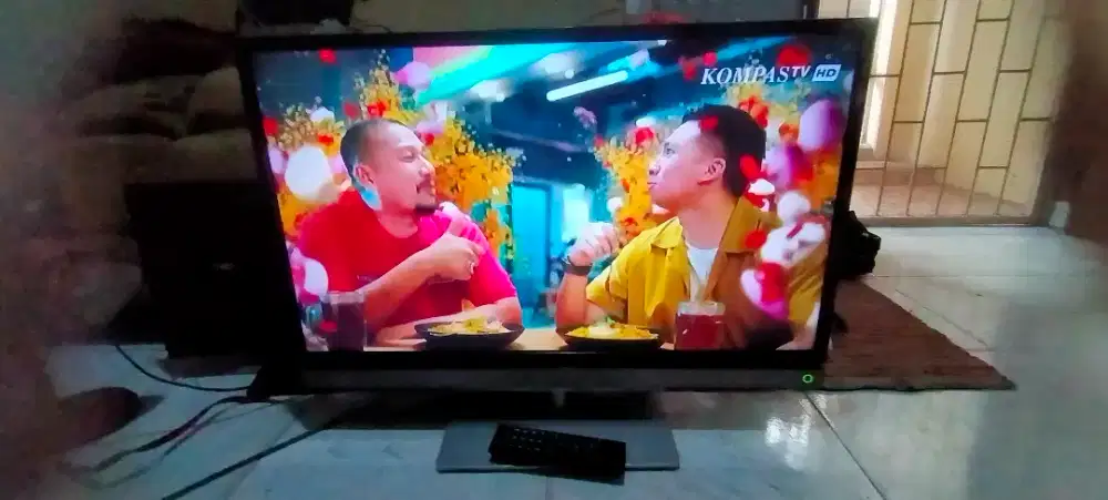 TV LED analog TOSHIBA 32inc