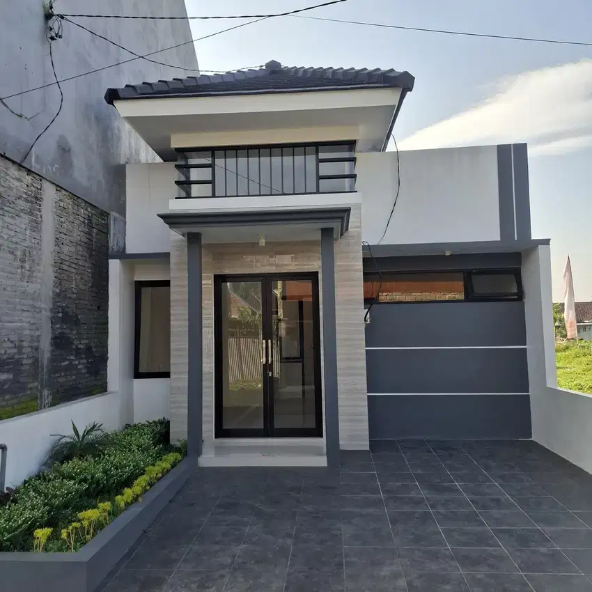Siap huni rumah modern bandulan kota malang