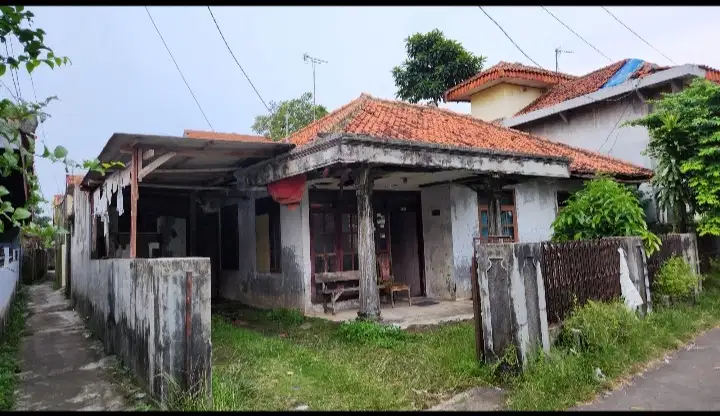Dijual rumah, 500 meter dari Alun-alun barat & Mall Ramayana Serang