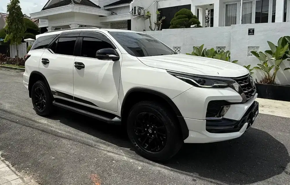 Fortuner 2.8 GR 4x2 AT 2022