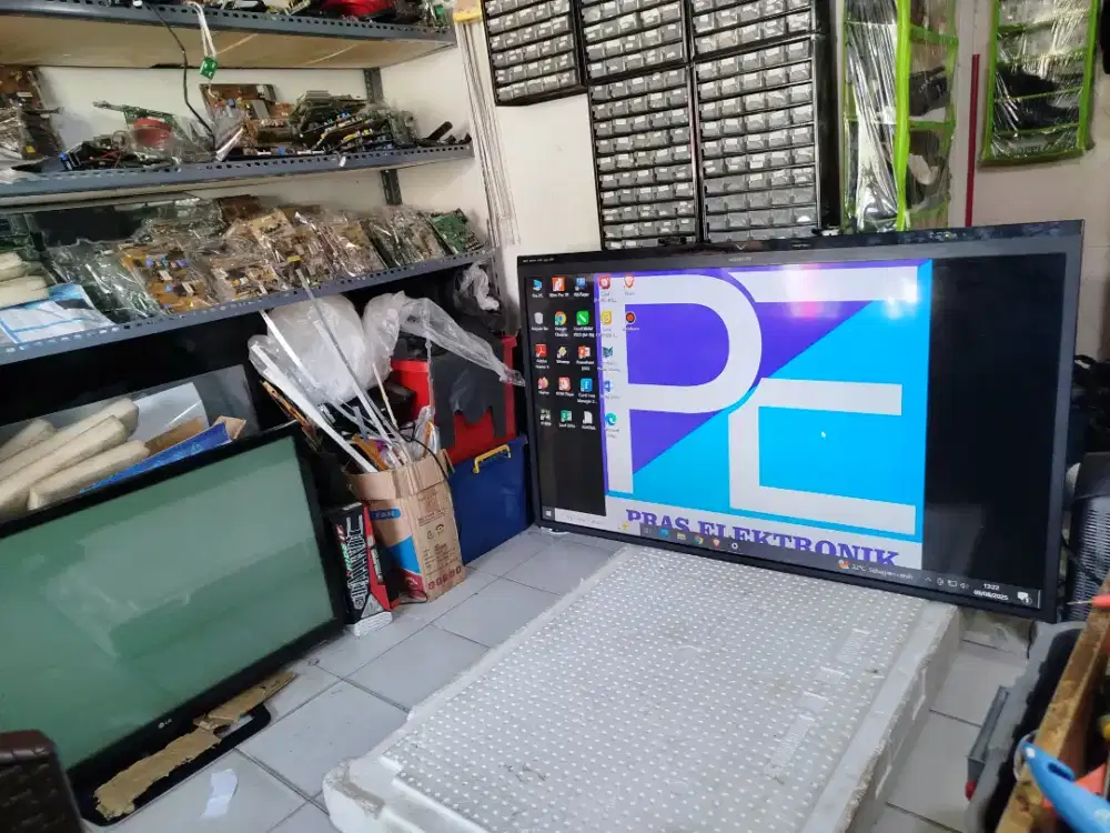 PRAS ELEKTRONIK Service TV LCD LED PLASMA