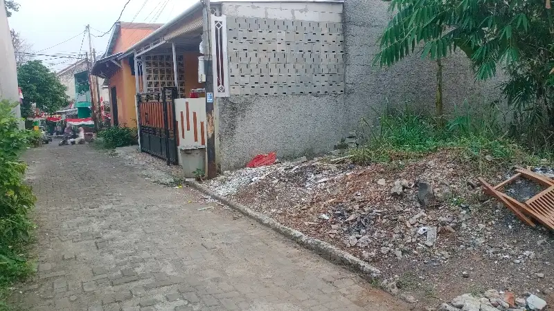 Tanah kavling 84  M2 SHM masuk mobil di sawangan  Depok