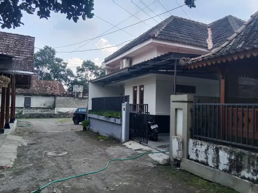 Kost Furnish 10 Kamar Lokasi Startegis Dekat Kawasan Bisnis