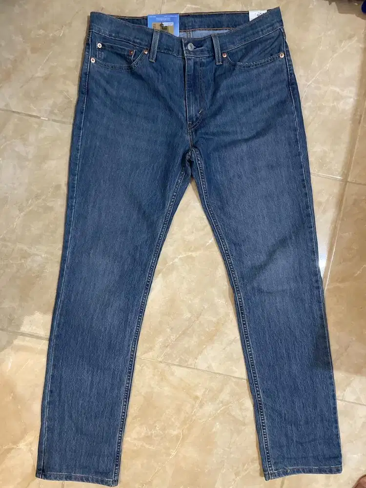 Celana Levis Original Baru Size 31 Luar Negeri Medium Blue