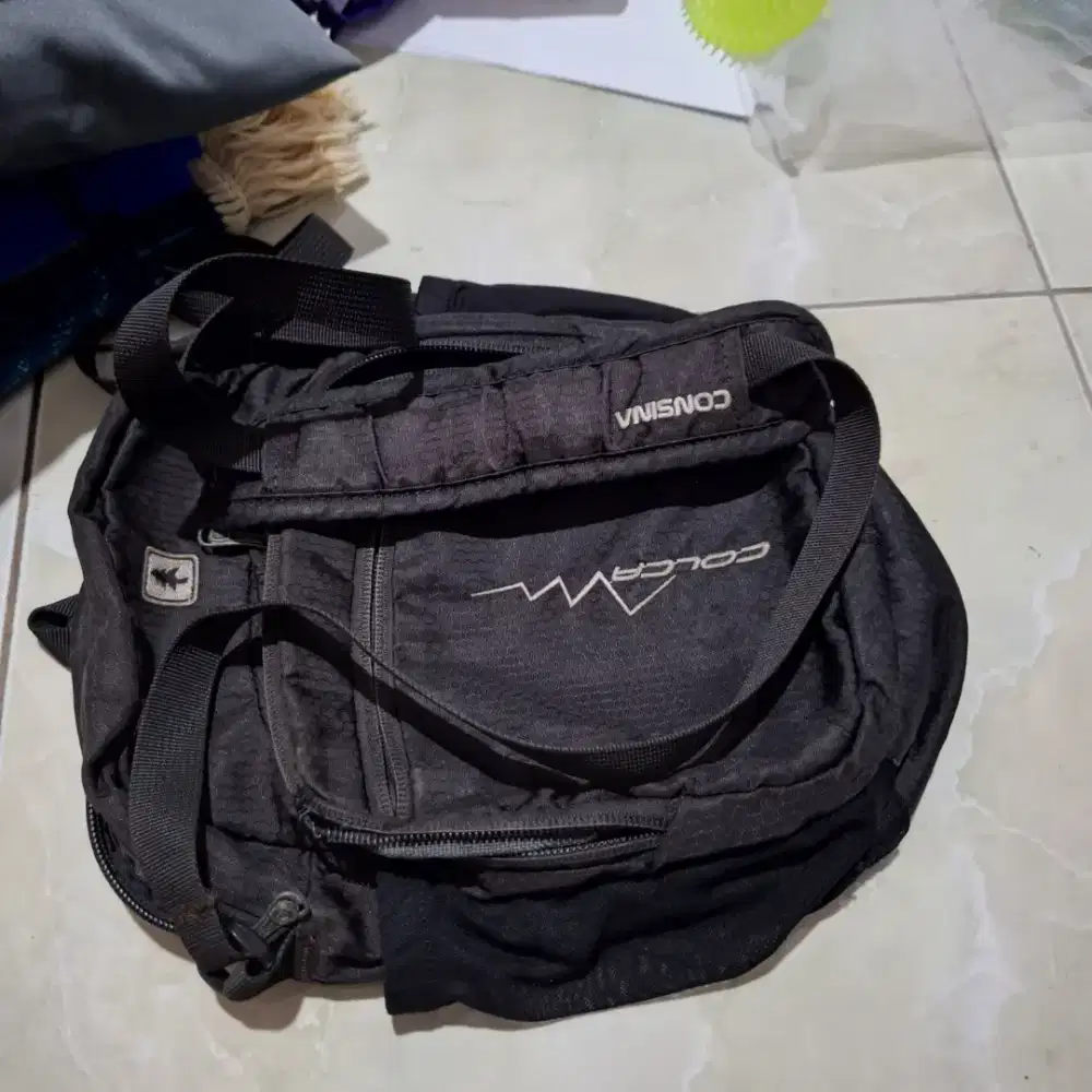 Tas slempang Consina