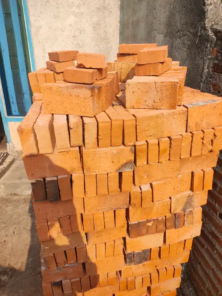 Batu bata merah press