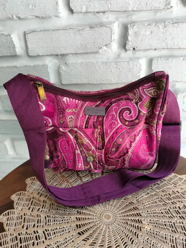Tas etro nylon selempang