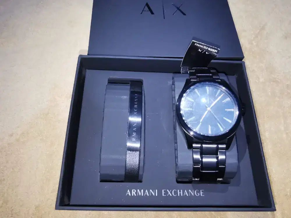 Jam Tangan Armani Exchange AX7102