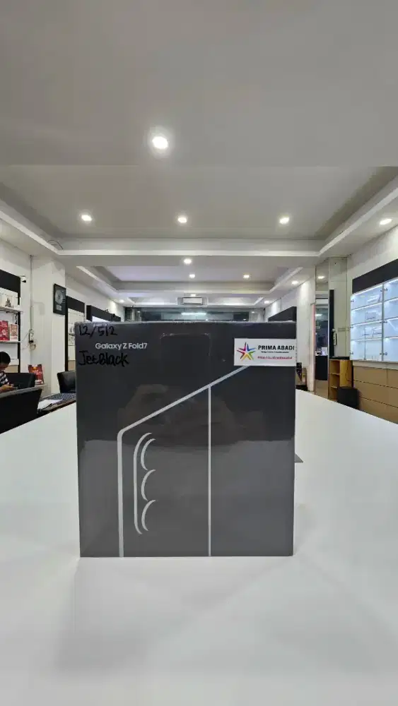 NEW SAMSUNG GALAXY ZFOLD6 12/512GB DISKON UP 8 JT GARANSI RESMI SEIN