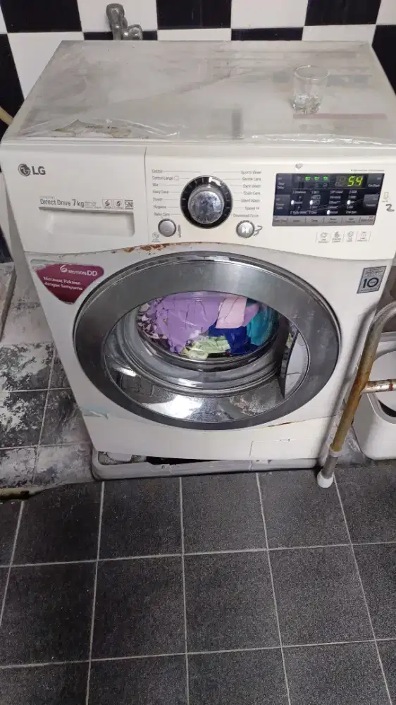 Jual mesin cuci LG kondisi nyala tp panel touch screen rusak