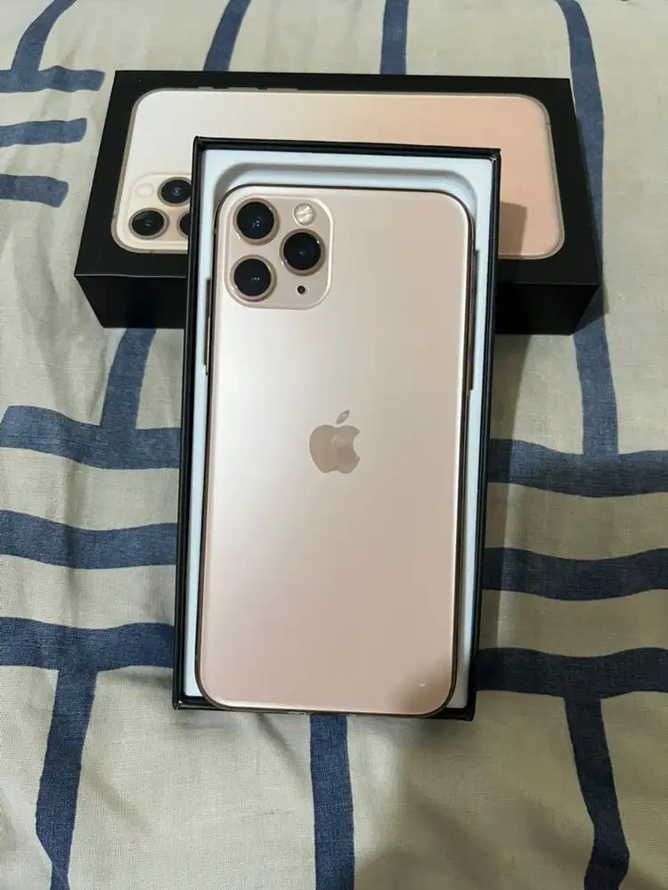 iPhone 11 Pro 256Gb Gold Inter
