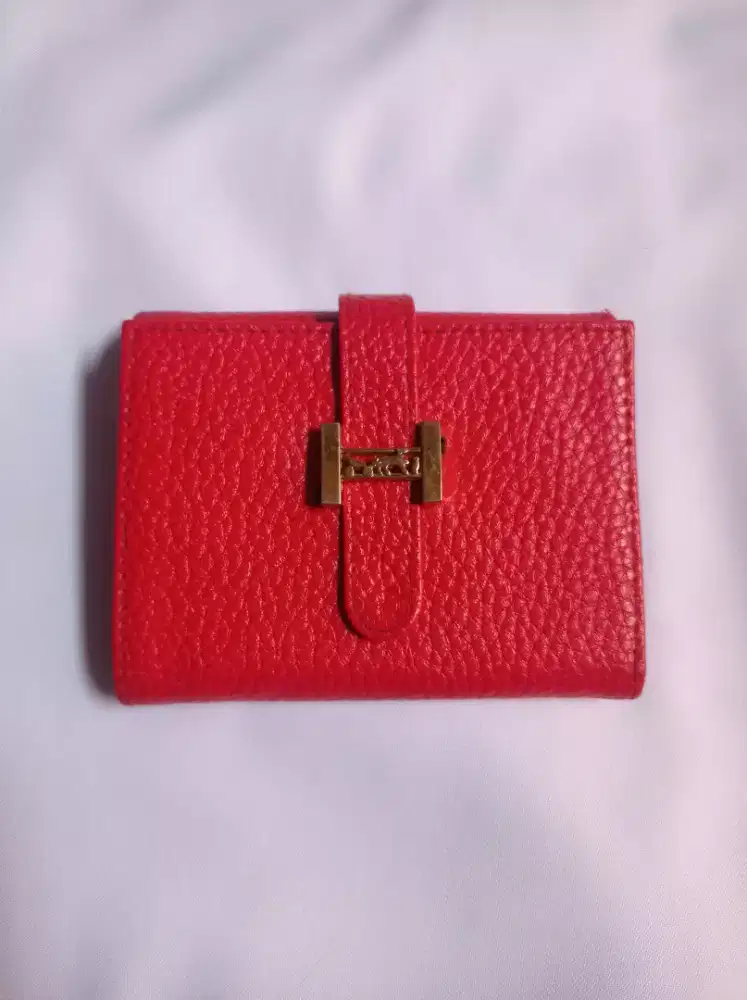 Dompet
Hermes
Red Birkin