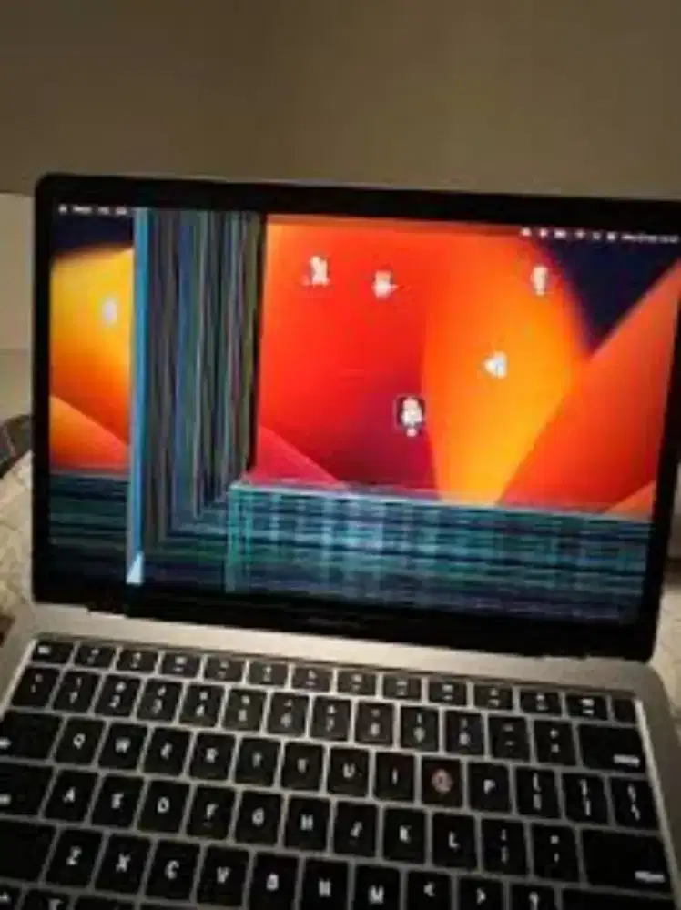 DIBELI MACBOOK PRO AIR LCD MINUS ERROR