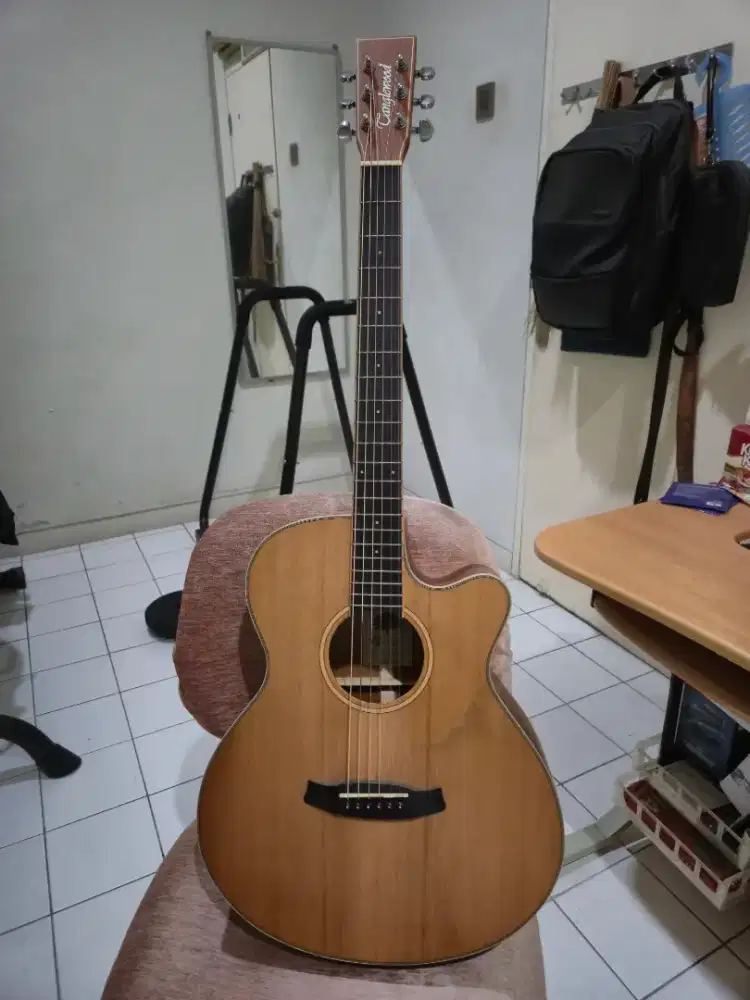 Tanglewood Gitar Akustik TW 9 E