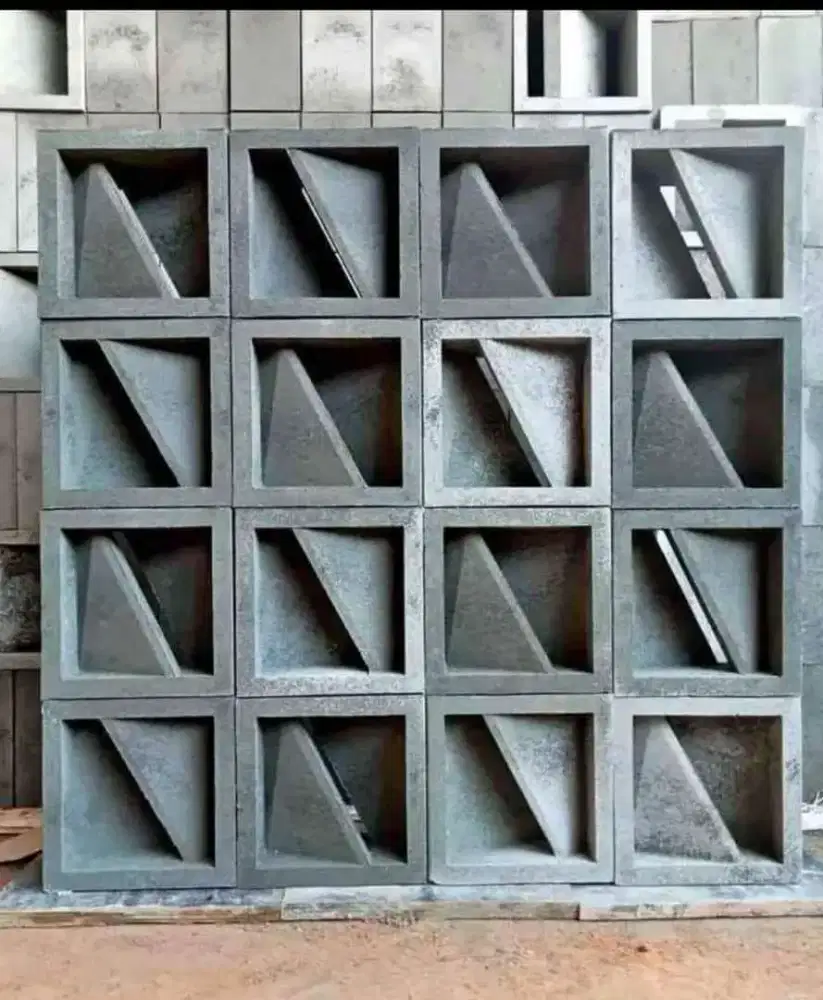 ROSTER LOSTER BETON MINIMALIS VENTILASI UDARA MOTIF MNC BISACOD