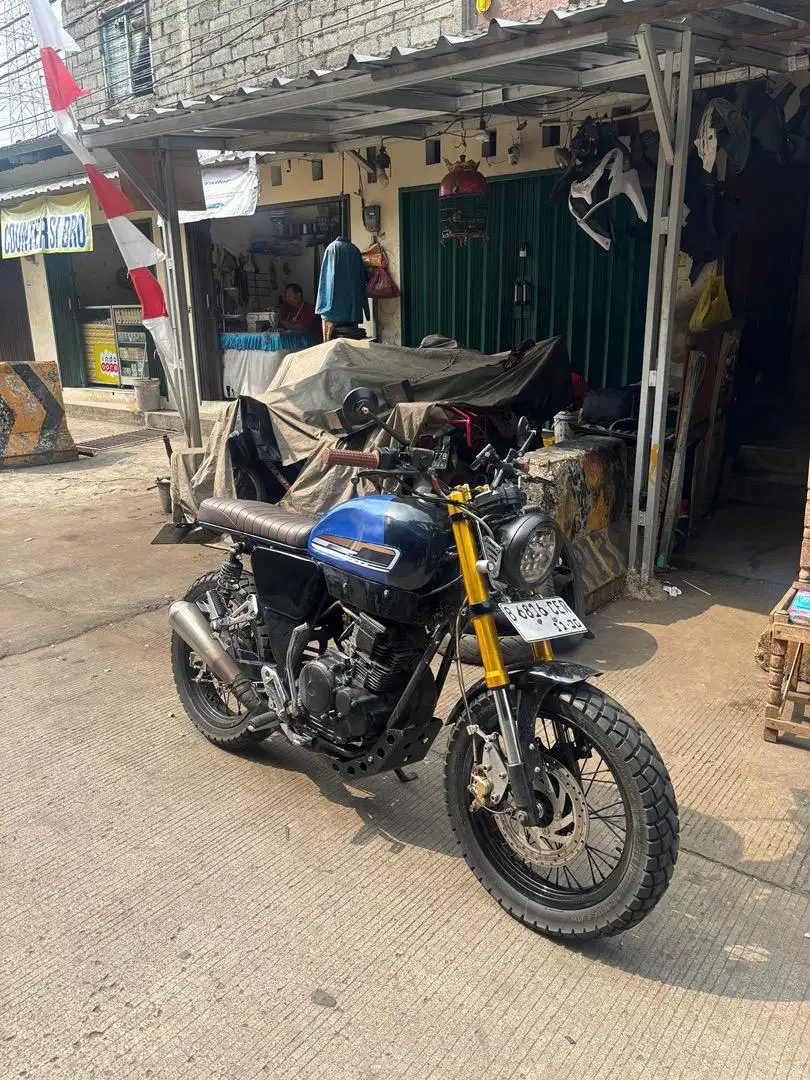 Scorpio 2005 Custom