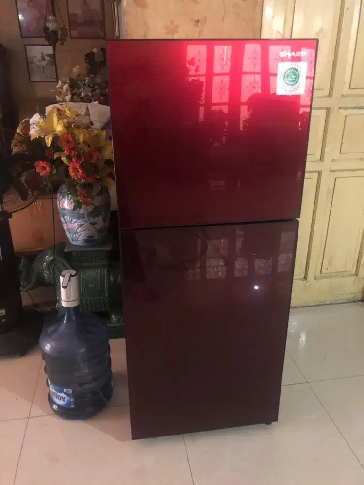 Kulkas 2 pintu merk sharp
