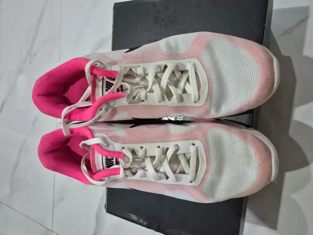 Sepatu nike ory