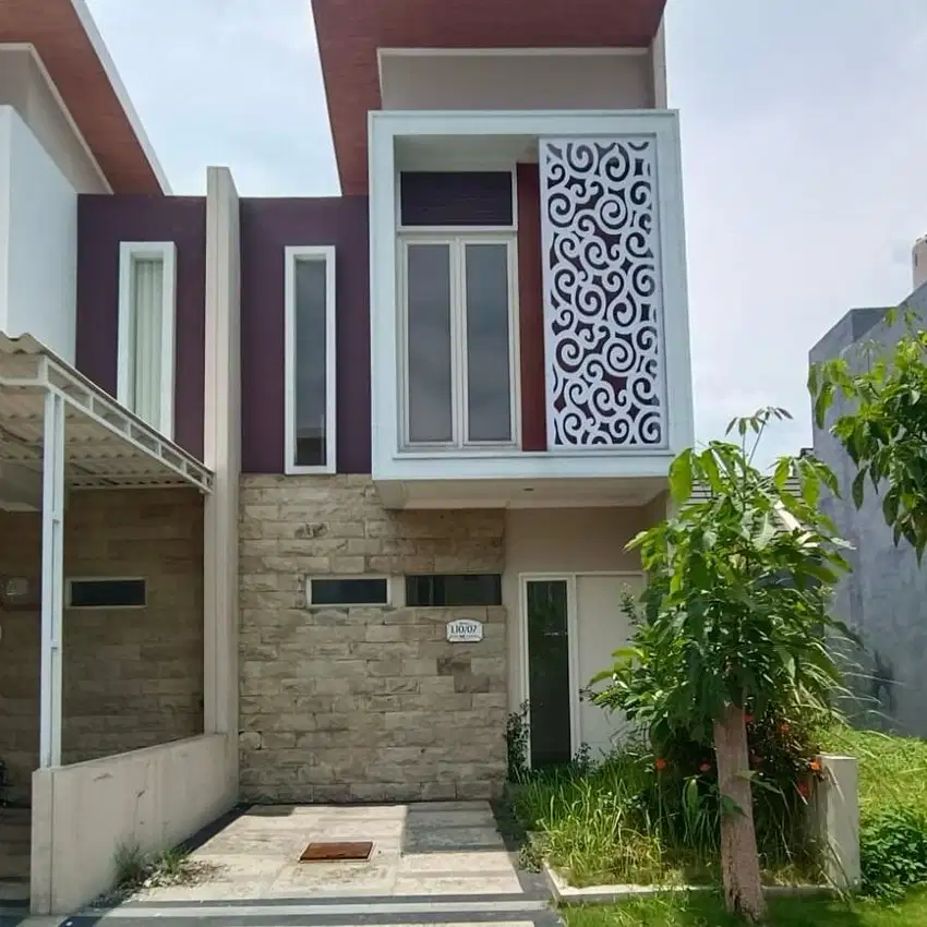 Puri Safira Menganti Gresik