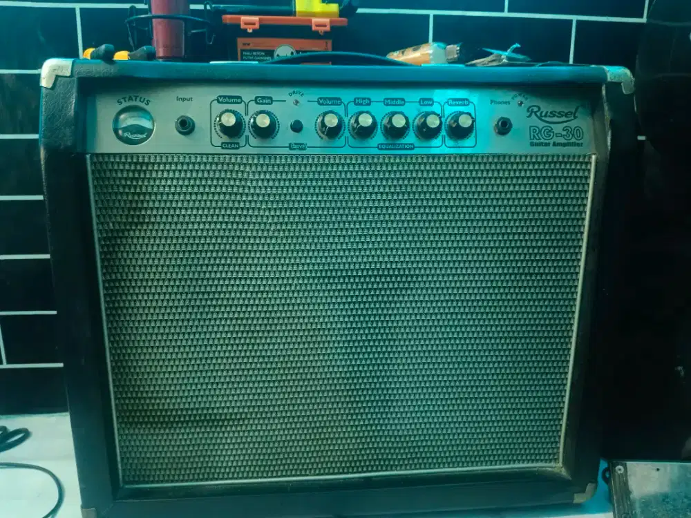 Ampli Gitar Rusel RG - 30