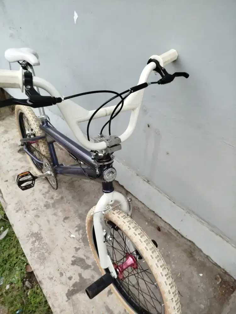 Bmx mongoosee frestyle limited keren kuat