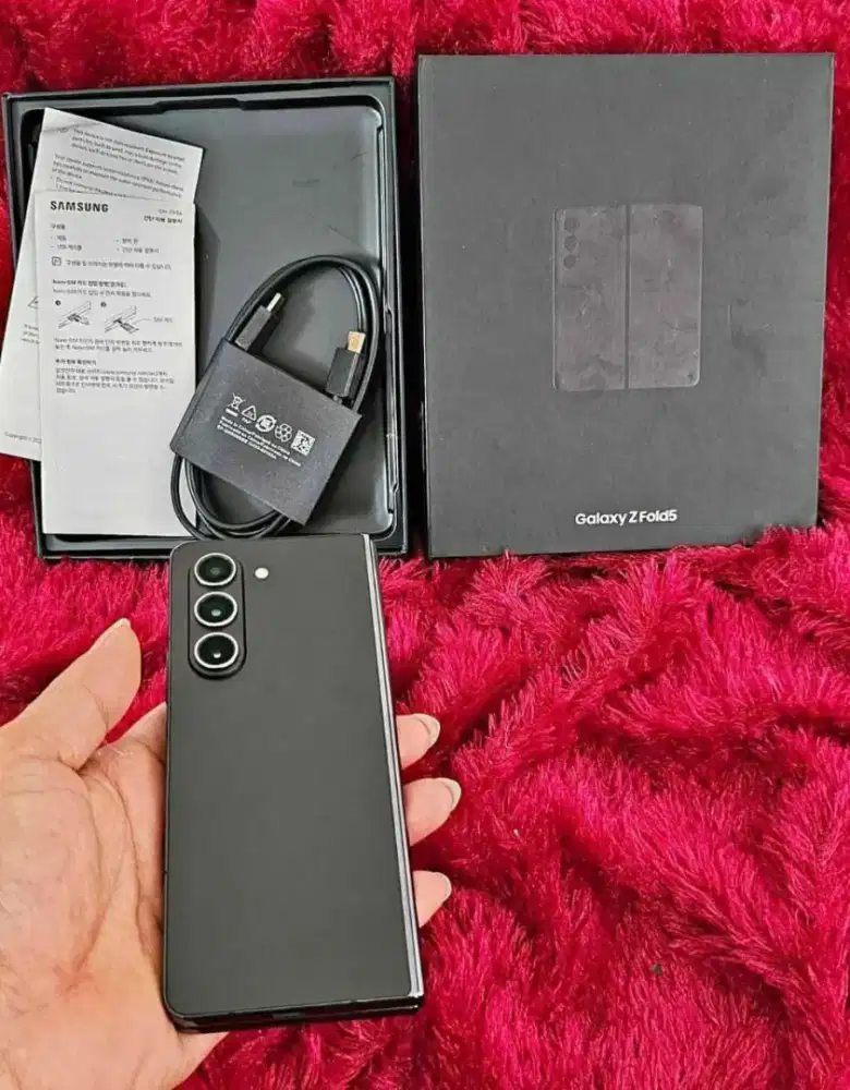 SAMSUNG Z FOLD 5 12/512 ORIGINAL SEIN FULLSET ( PHANTOM BLACK )