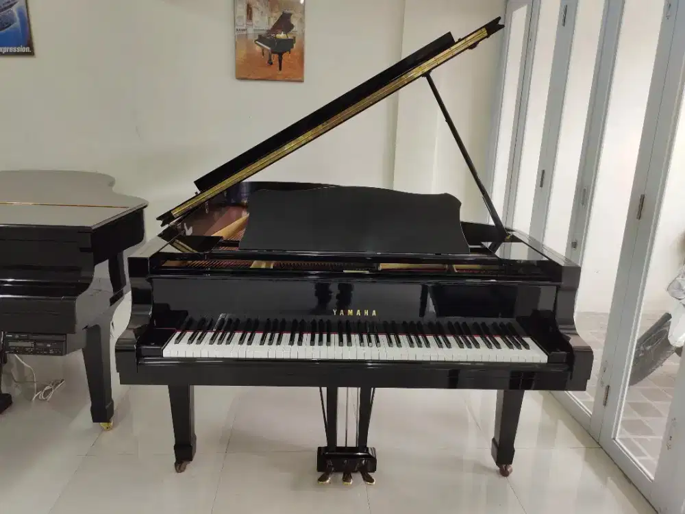 Grand Piano Yamaha C7 A Original Jepang