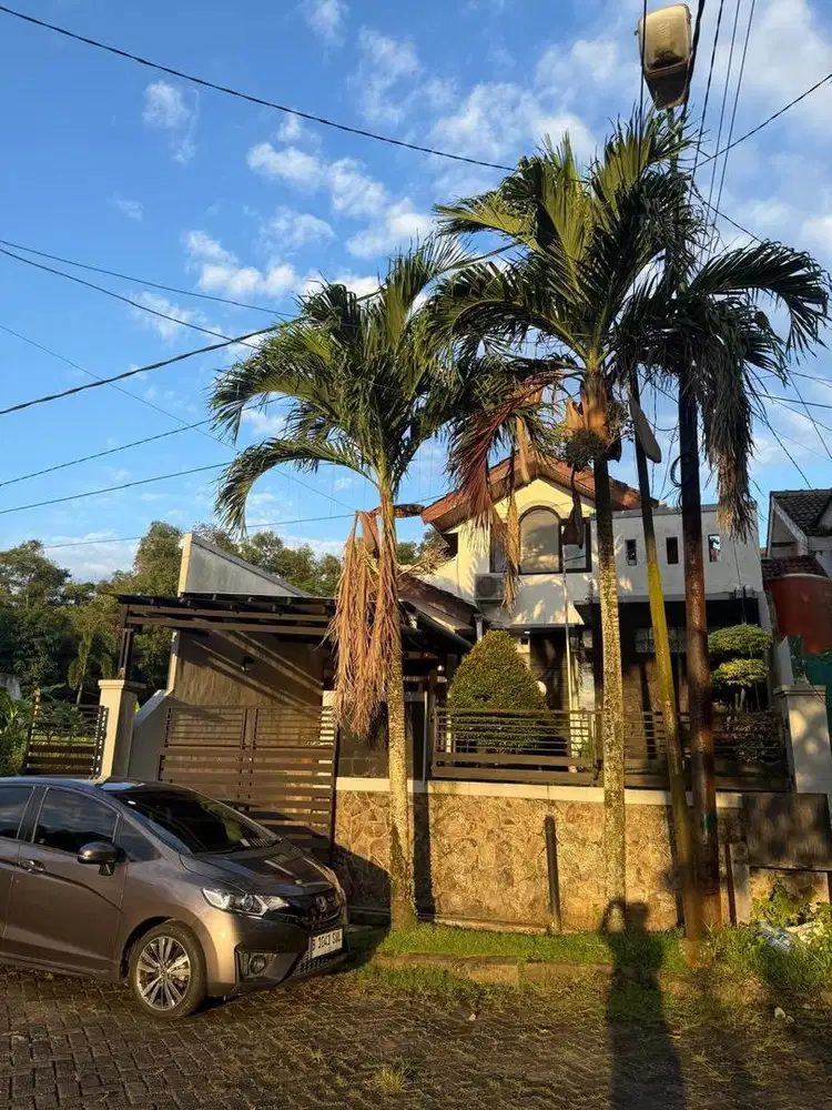 Dijual rumah di Balikpapan Baru, Pesona Mediterania