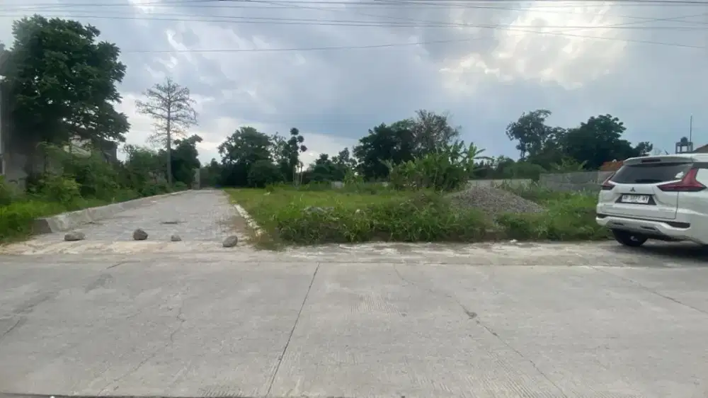 Tanah kavling strategis Utara lotte mart Maguwoharjo dekat pasar stan