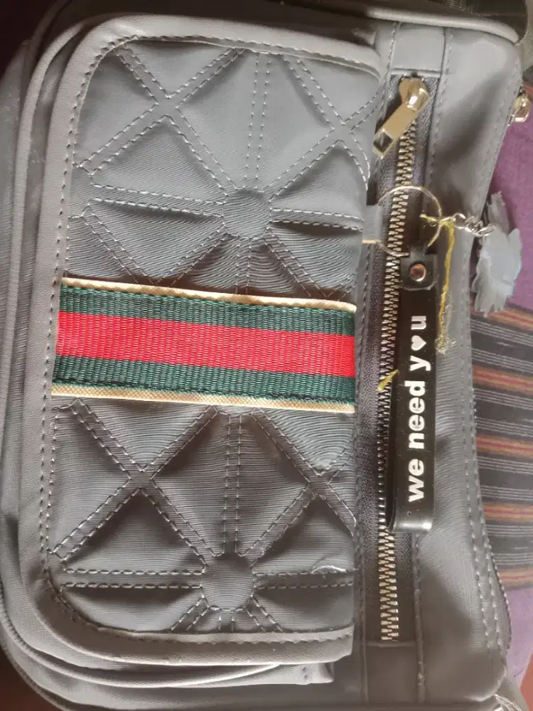 DIJUAL TAS SELEMPANG WANITA