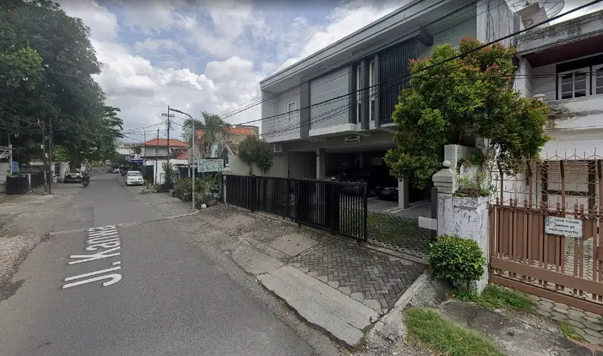 Dijual Cepat! Kost Eksklusif di Daerah Darmo, Surabaya
