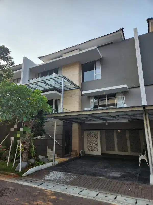 Dijual Rumah Full Renov dan Furnish Siap Huni di Golf Island Pik