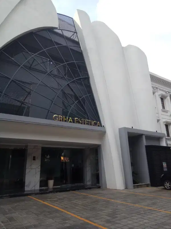 Jual Gedung Baru Siap huni Wolter Monginsidi Senopati Jaksel