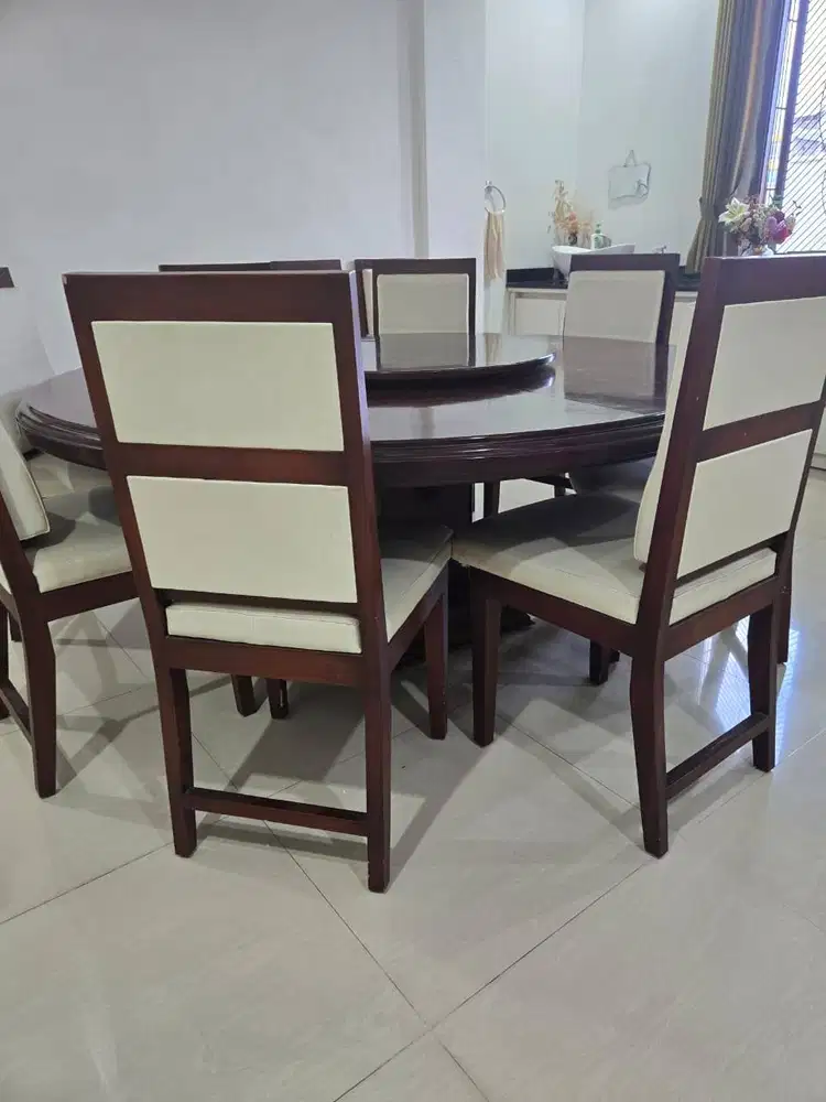 Di Jual Meja makan + kursi