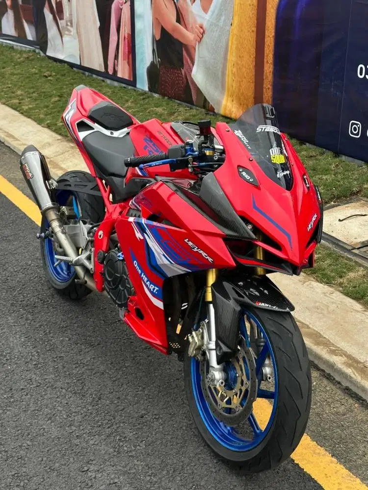 CBR 250 RR Modifikasi Look Motor Kesayangan