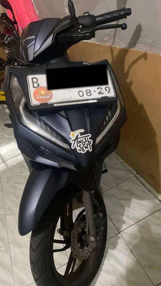 VARIO 125 TAHUN 2024 CBS ISS