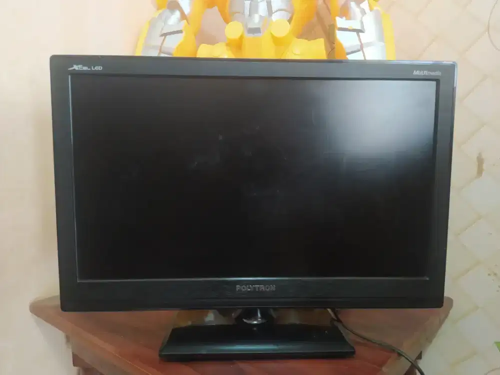 Polytron LED 19 inc/mati