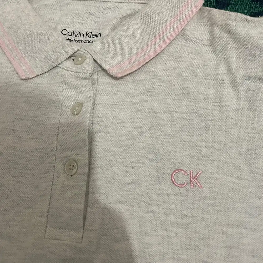 Polo Calvin Klein Gray Pink Original Size M Wanita Casual Golf
