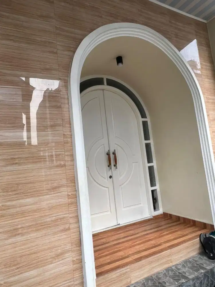 Dijual rumah 2Lt