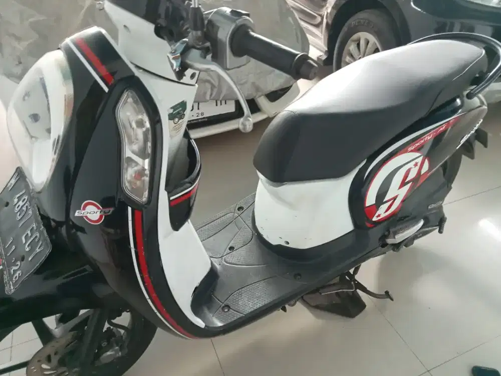 Honda Scoopy 2016