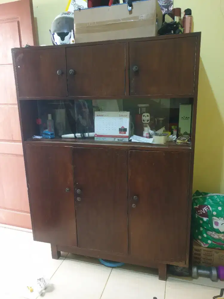 Lemari Kayu Jati tua Lemari