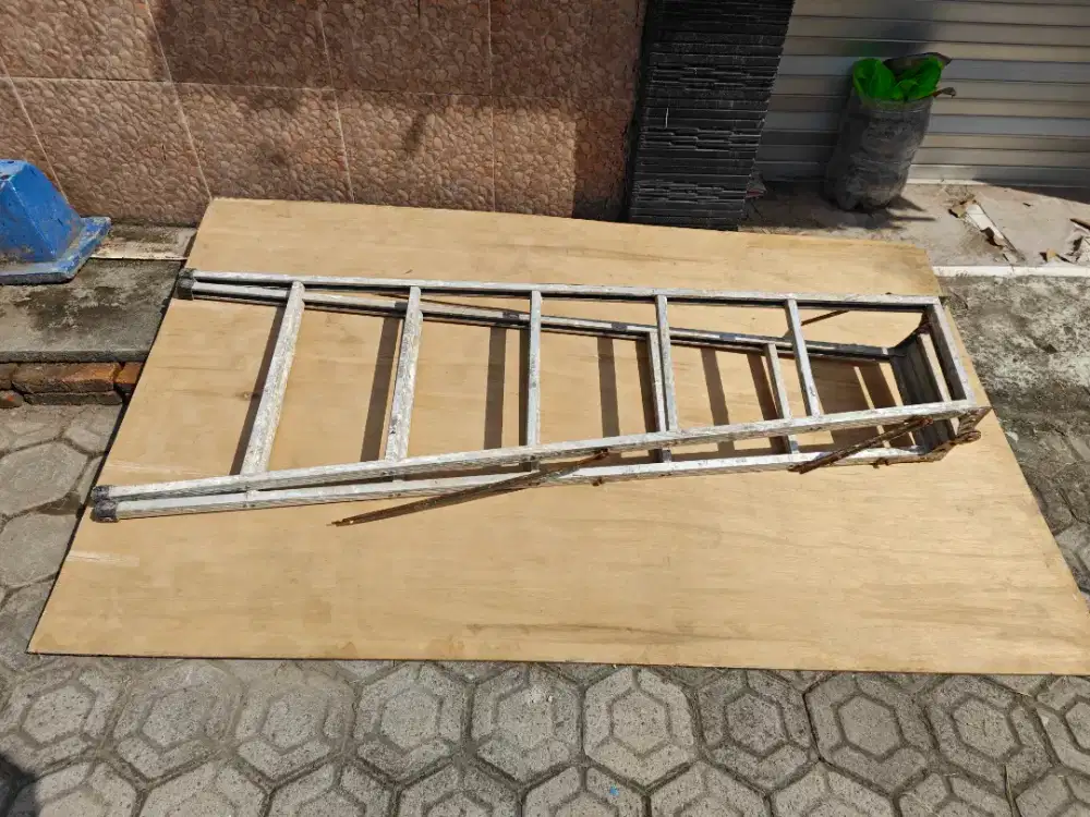 Tangga almunium 2m kuat & kokoh