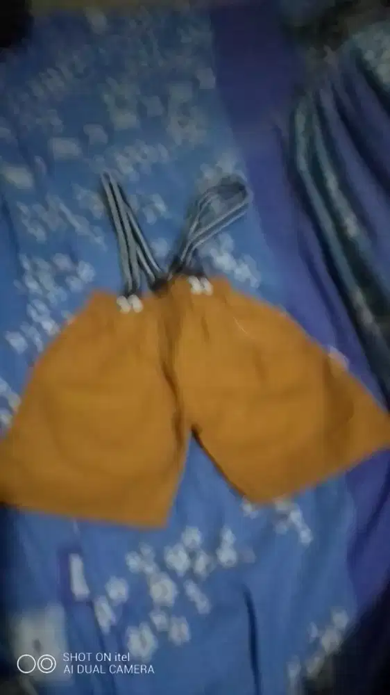 Celana buat anak cowok atau cewek