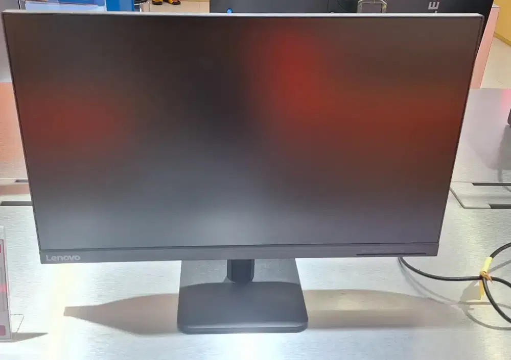 Monitor Led Lenovo 24 inc L24-4E IPS
