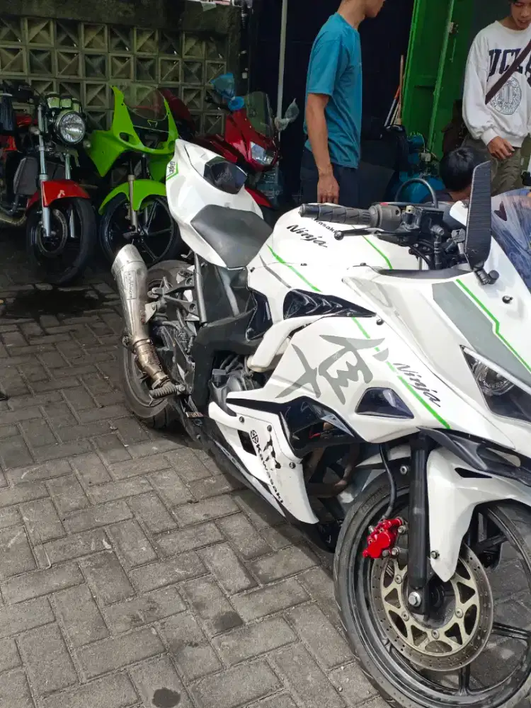 Ninja 2011 modifikasi zx