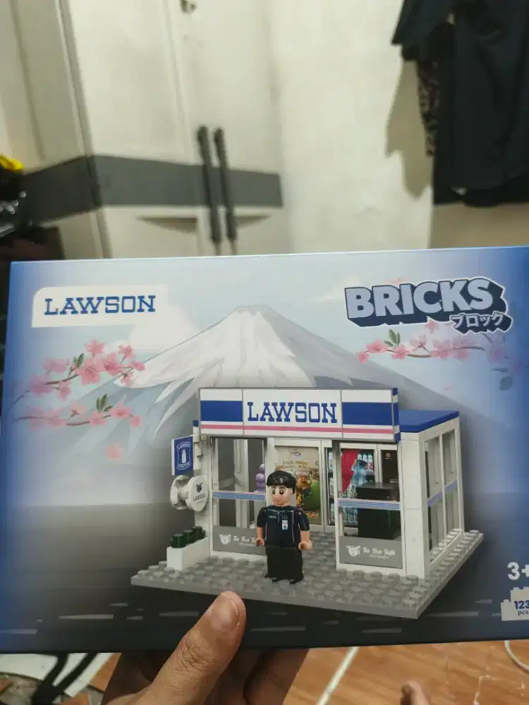 Bricks Lawson New