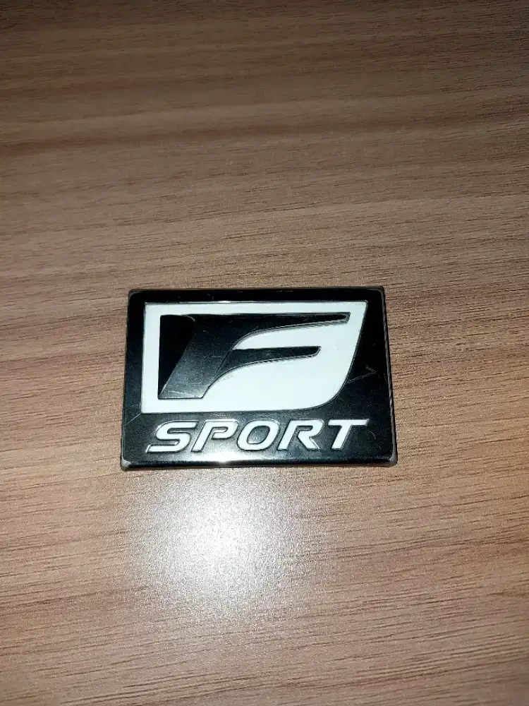 EMBLEM F SPORT LEXUS ORIGINAL