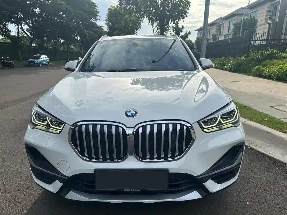 BMW X1 SDrive 1.8 Xline F48 Nik 2021