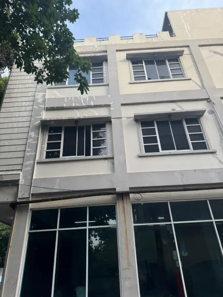 DIJUAL BU TANAH DAN RUKO SUPER STRATEGIS DI TAMBORA, JAKBAR